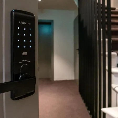 Otel The Adams - Self Check In