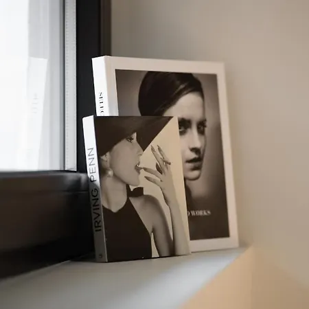 The Adams - Self Check In 3*