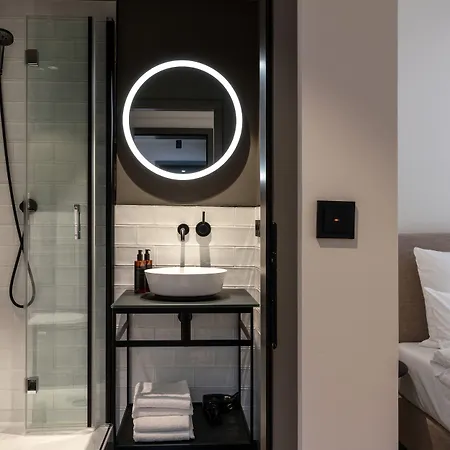 The Adams - Self Check In 3* Baden-Baden
