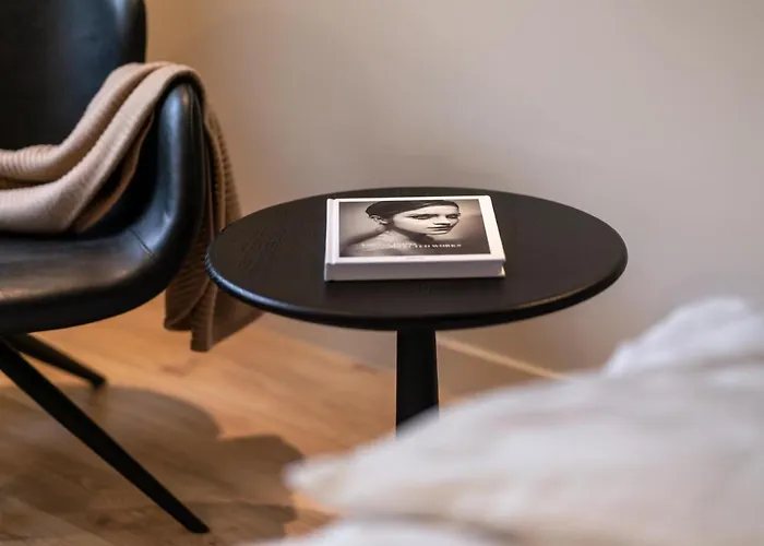 The Adams - Self Check In 3* بادن بادن