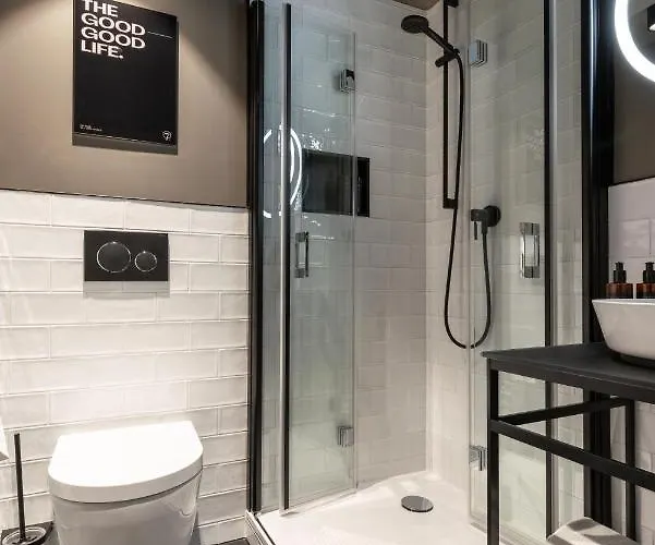 The Adams - Self Check In 3* بادن بادن