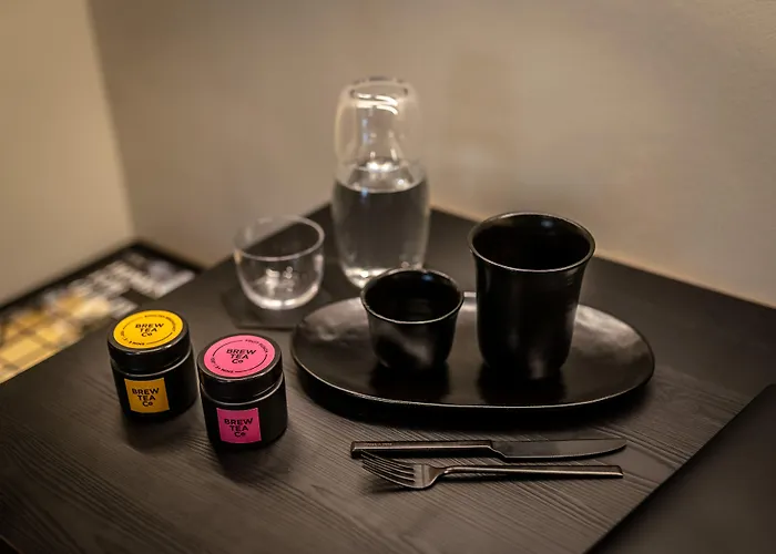 The Adams - Self Check In 3* بادن بادن